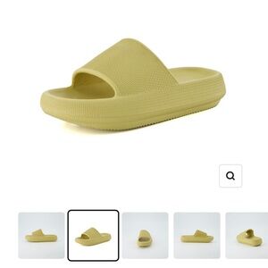 Cushionaire women’s chunky sandal slides comfort shoes size 11